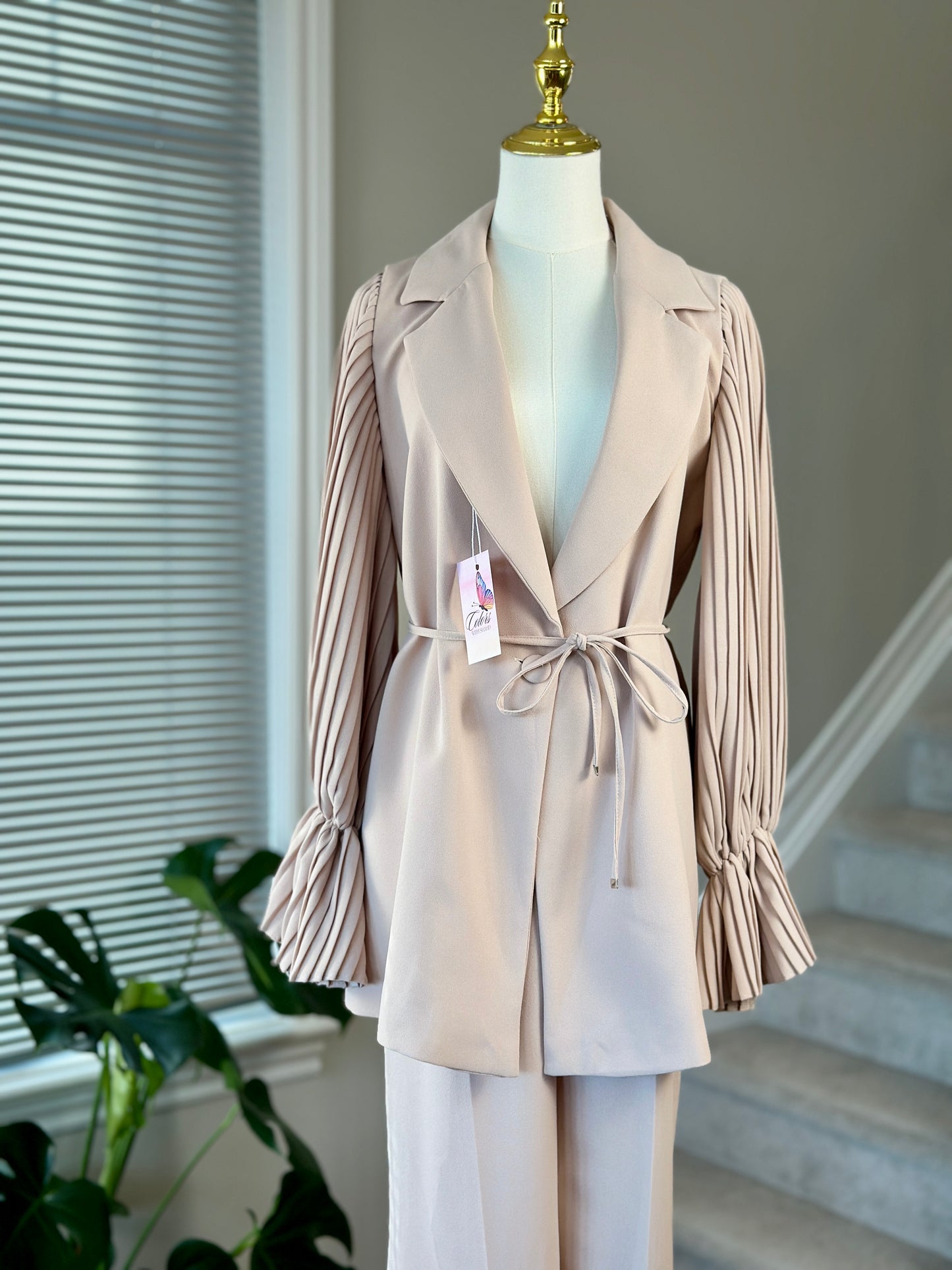 Dressy Blazer & Pants Set (Navy and Beige)
