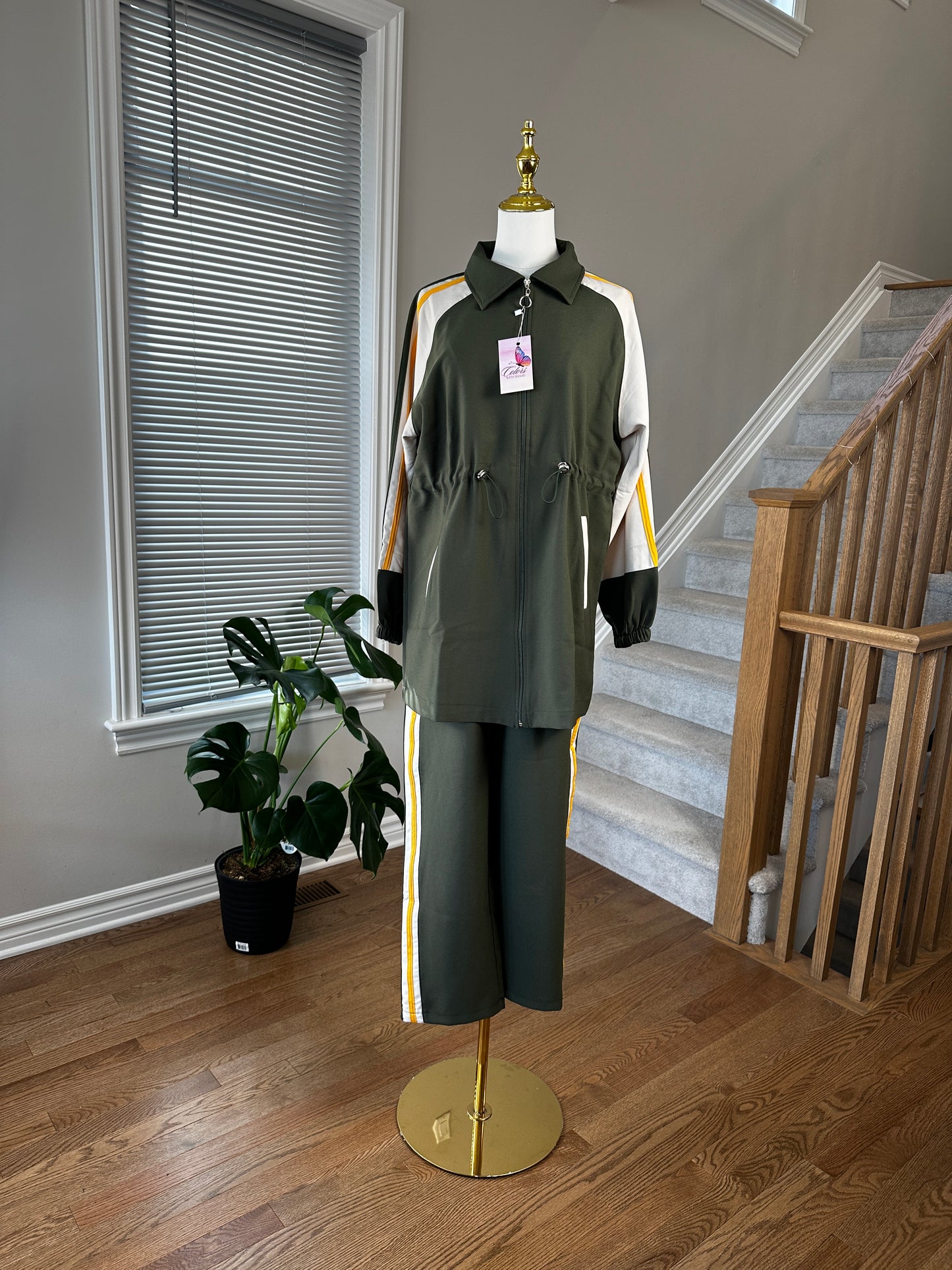 Olive Green Tracksuit Set - طقم الزيتون